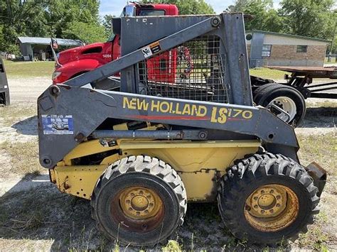 used new holland ls170